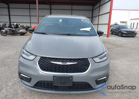 2025 Chrysler Pacifica Select z USA, uszkodzony, nr VIN 2C4RC1BG3SR532236